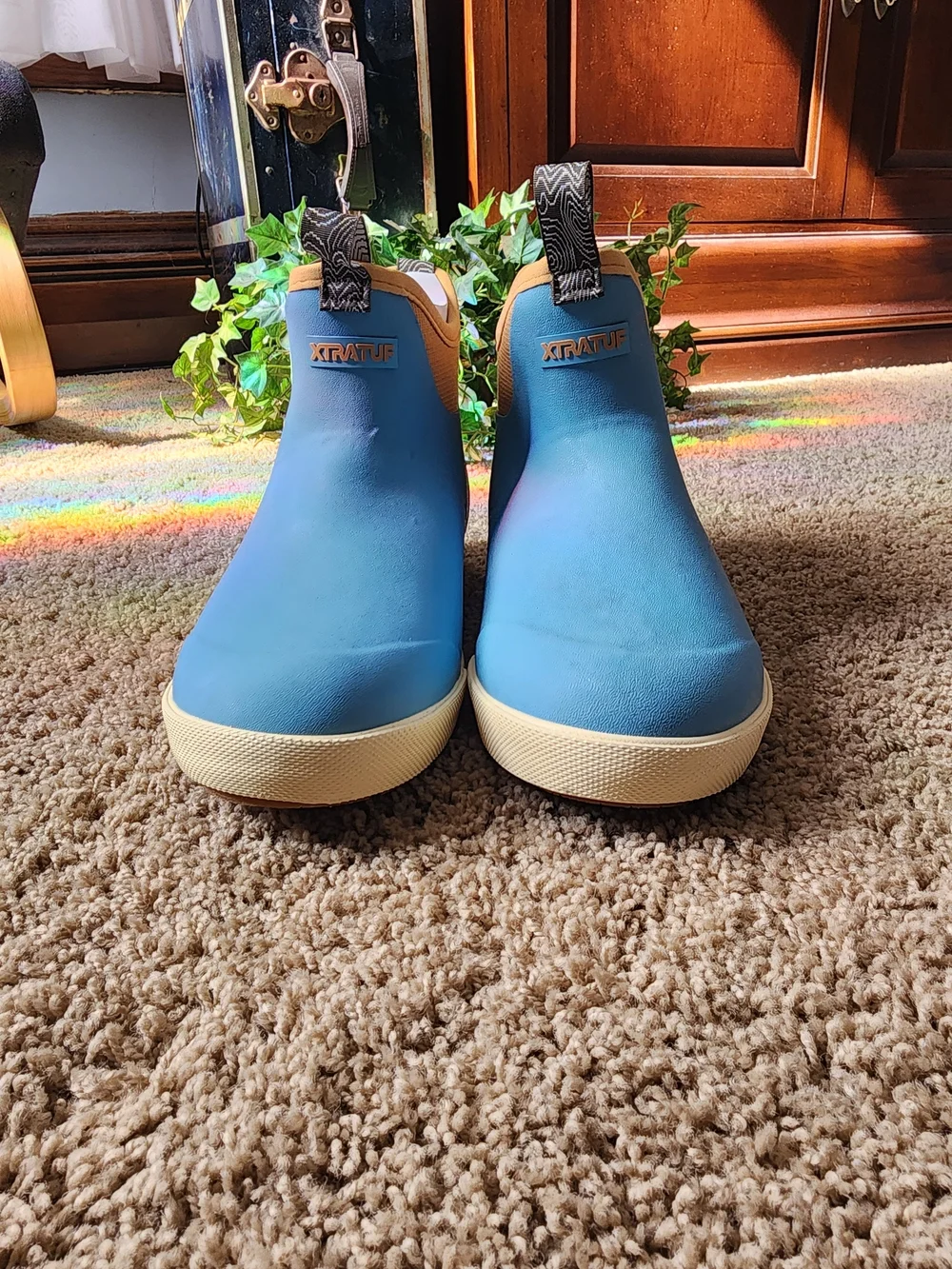 Xtratuf Fleece Lined Blue Waterproof Rain & Snow Ankle Boots with Tan Trim